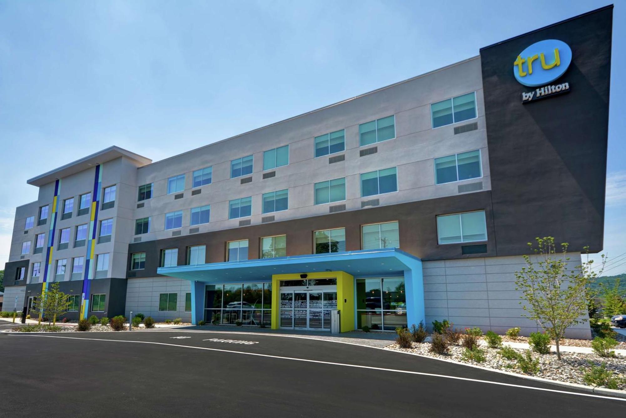 Tru By Hilton Denver, Pa Exterior photo